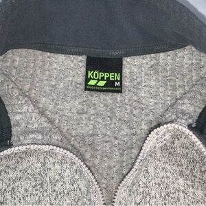 Koppen Men's Pullover Layer Gray Warm Cozy 1/4 Zip Medium Sweater Shirt